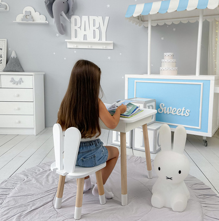 Table et chaise d'enfant en lapin. Table avec rangement pour crayons et livres de coloriage - couleur blanche