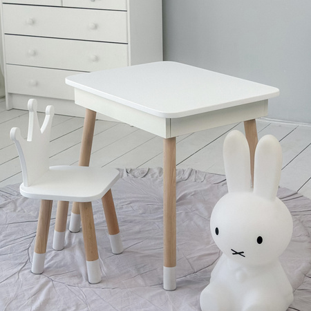Table et chaise pour enfants. Table avec rangement pour crayons et livres de coloriage - couleur blanche