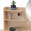 Coiffeuse blanche de style scandinave avec miroir
