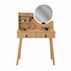 Coiffeuse de style scandinave avec un miroir blanc
