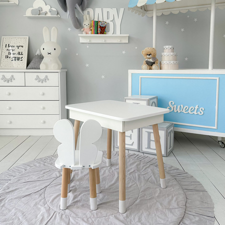 Table et chaise pour enfants en forme de papillon. Table avec rangement pour crayons et livres de coloriage - blanc