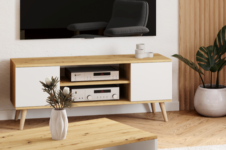 Meuble TV FOCUS 135 cm scandinave, pieds en bois - Chêne Artisan / Blanc